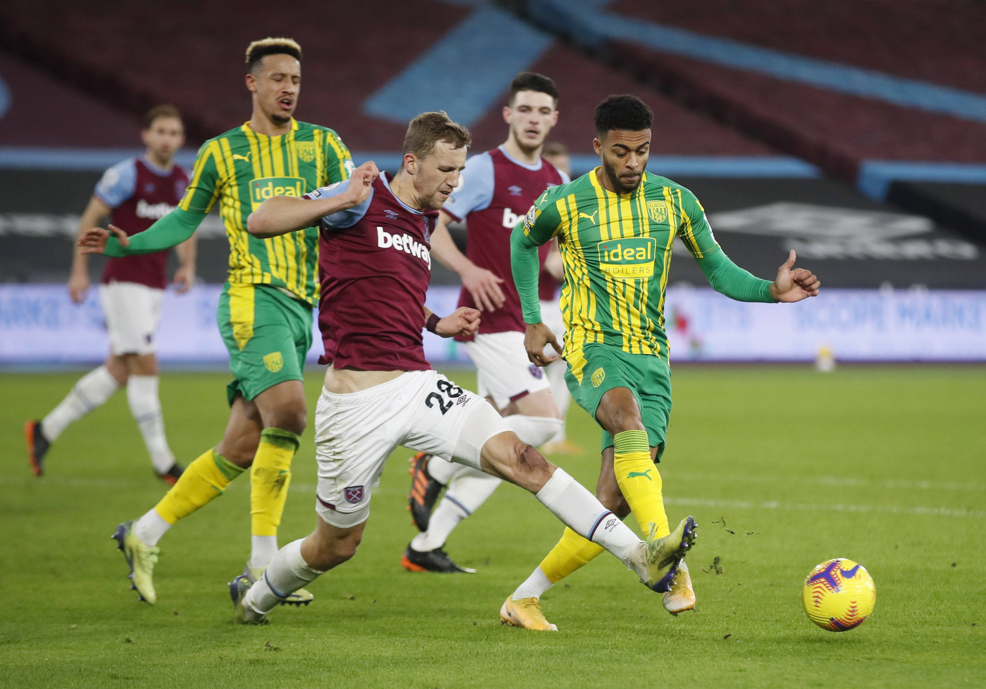 万人民币的 万人民币的