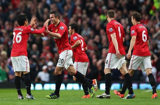 亚马尔的梦幻11人阵容:罗纳尔多突前,6前锋4后卫.